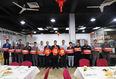 年味浓浓！“赠送十万盆菜 和工友年夜饭”走进恒行6与留守员工过大年